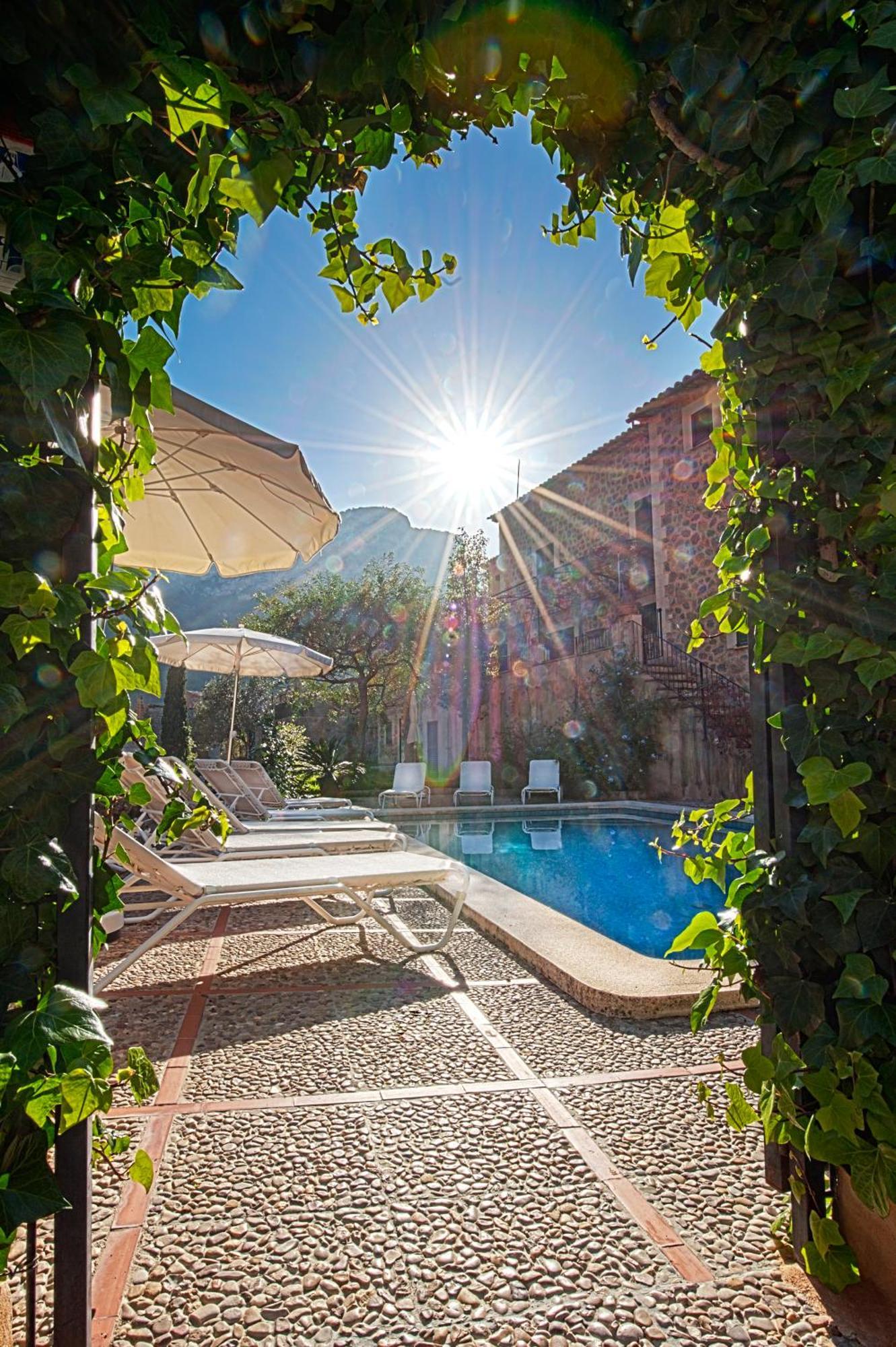 Hotel Y Apartamentos Des Puig Deià Exteriér fotografie